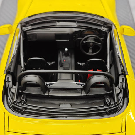 إشعال Honda 2000 S2000 (AP1) Yellow 1:18 – راتنج نموذجي قابل للجمع