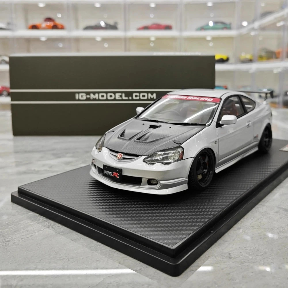 [Ignition] 1:18 Honda 2001 Integra Type R DC5 Silver Model Car Resin
