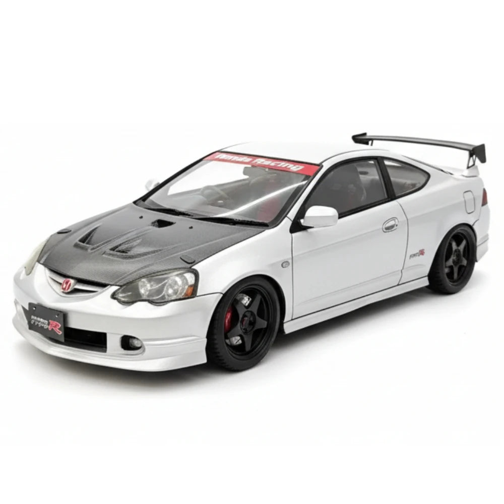 [Ignition] 1:18 Honda 2001 Integra Type R DC5 Silver Model Car Resin