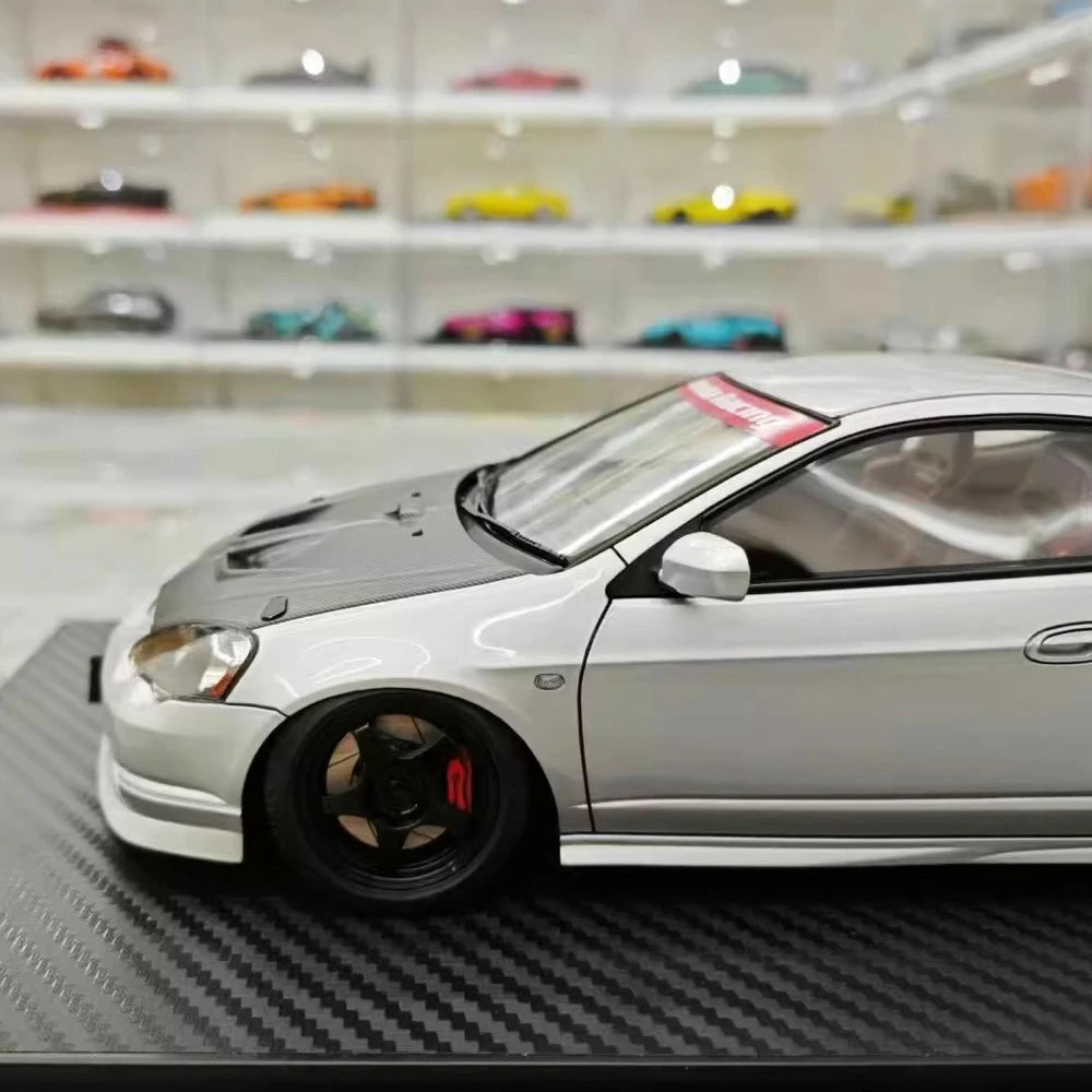 [Ignition] 1:18 Honda 2001 Integra Type R DC5 Silver Model Car Resin