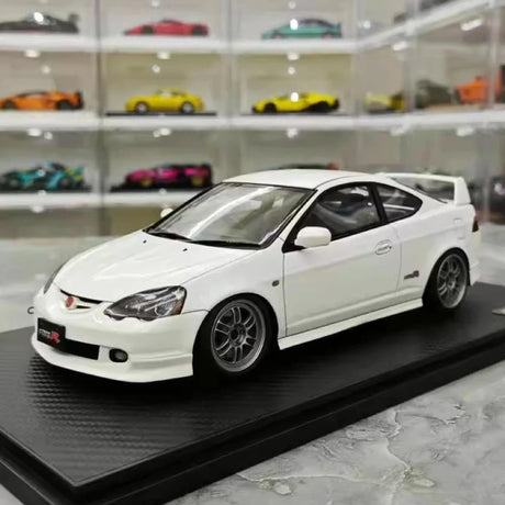 [Ignition] 1:18 Honda 2001 Integra Type R DC5 White Model Car Resin