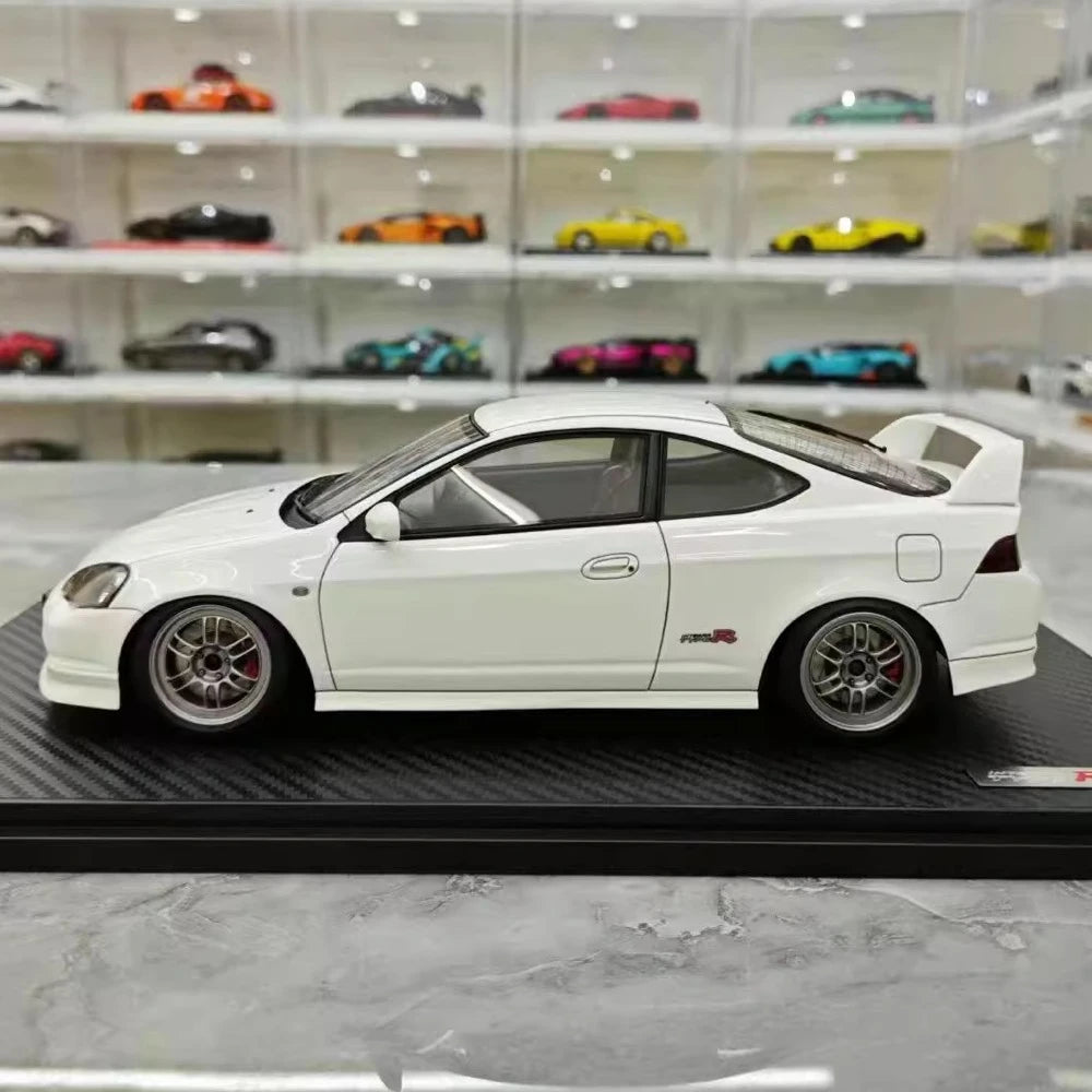 [Ignition] 1:18 Honda 2001 Integra Type R DC5 White Model Car Resin