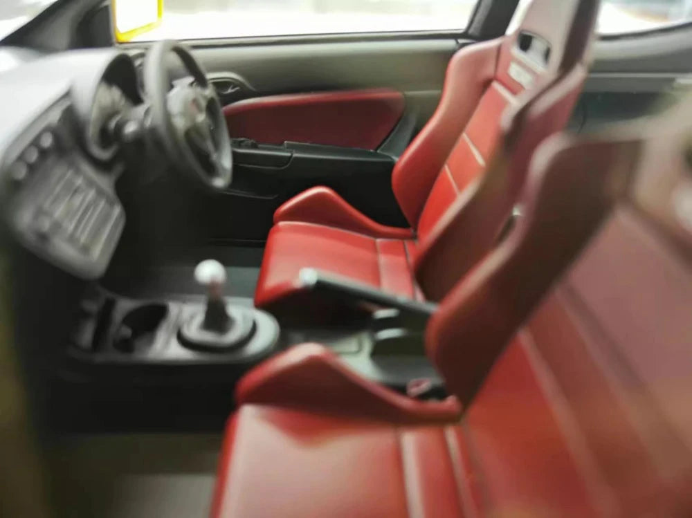[Ignition] 1:18 Honda 2001 Integra Type R DC5 Yellow Model Car Resin