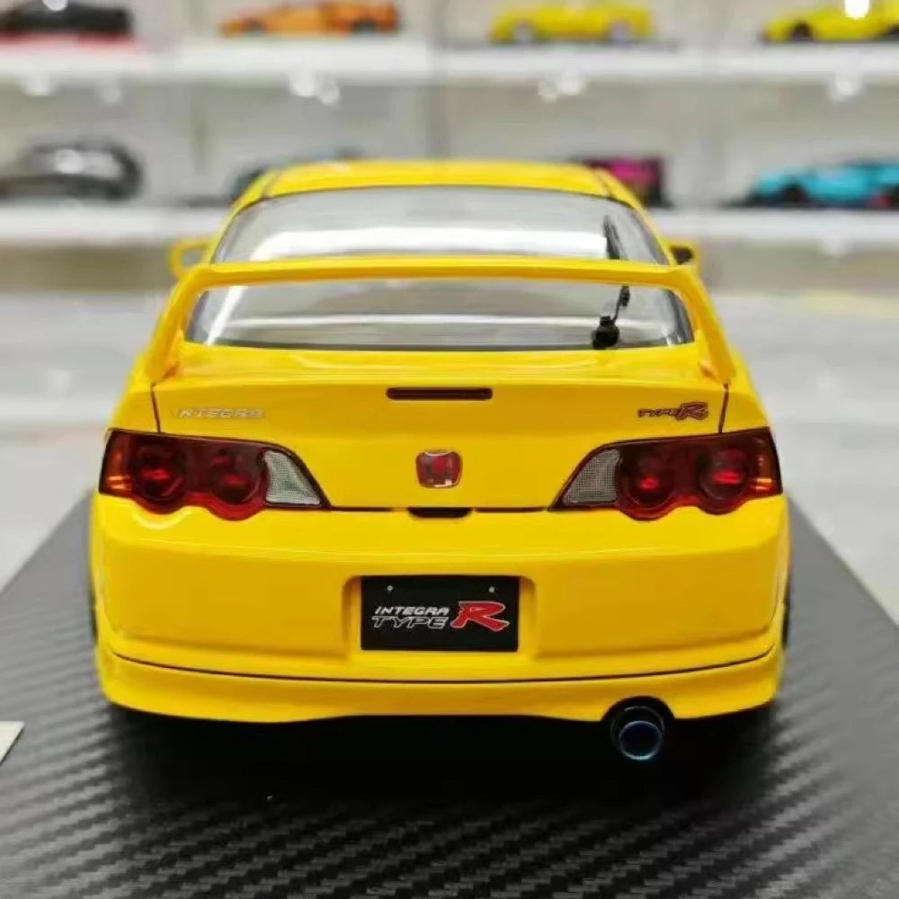 [Ignition] 1:18 Honda 2001 Integra Type R DC5 Yellow Model Car Resin