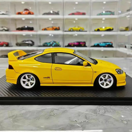 [Ignition] 1:18 Honda 2001 Integra Type R DC5 Yellow Model Car Resin