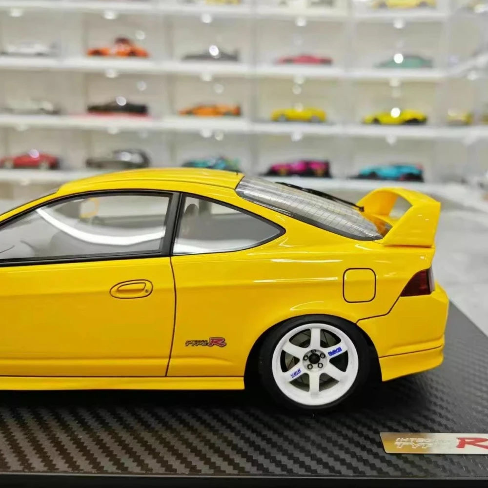 [Ignition] 1:18 Honda 2001 Integra Type R DC5 Yellow Model Car Resin