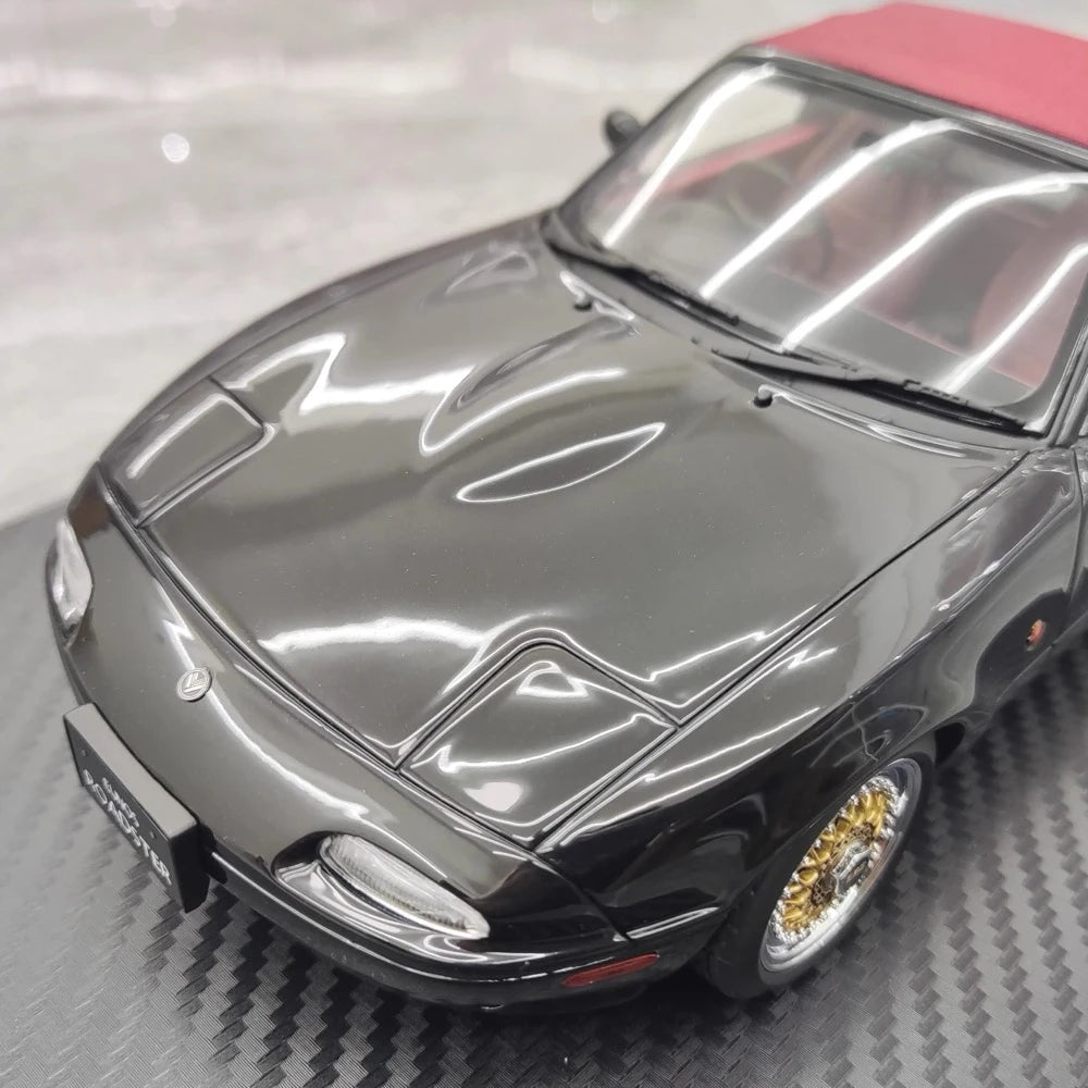 [Ignition] 1:18 Mazda 1989 MX-5 Miata NA Eunos Roadster Black Model Car Resin