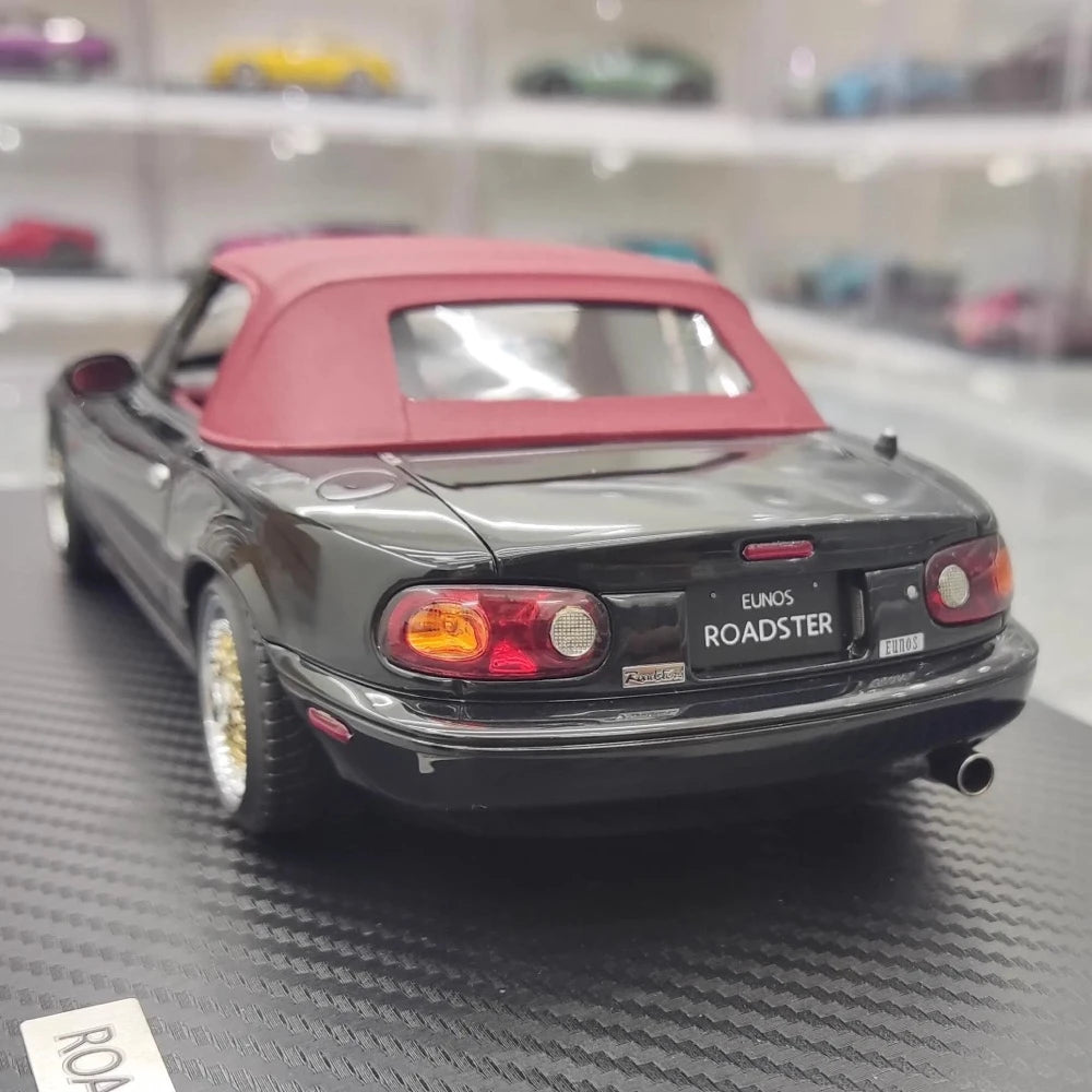[Ignition] 1:18 Mazda 1989 MX-5 Miata NA Eunos Roadster Black Model Car Resin