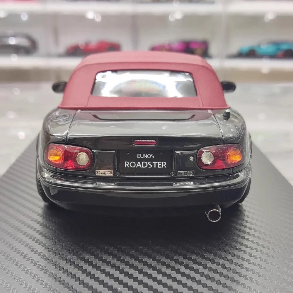 [Ignition] 1:18 Mazda 1989 MX-5 Miata NA Eunos Roadster Black Model Car Resin