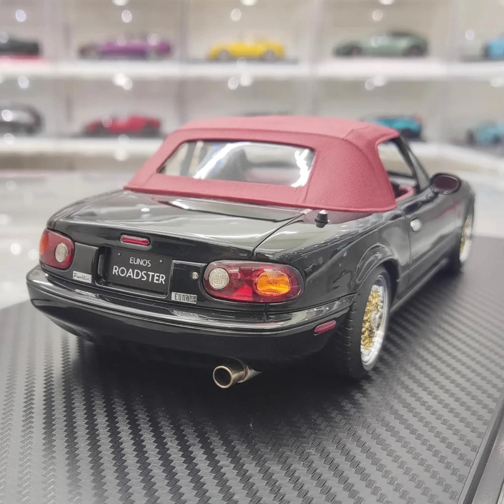 [Ignition] 1:18 Mazda 1989 MX-5 Miata NA Eunos Roadster Black Model Car Resin