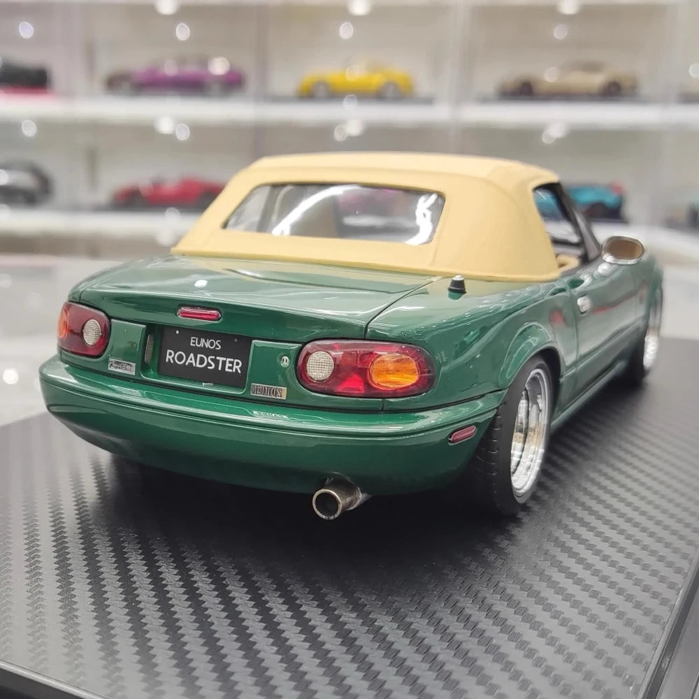 [Ignition] 1:18 Mazda 1989 MX-5 Miata NA Eunos Roadster Green Model Car Resin