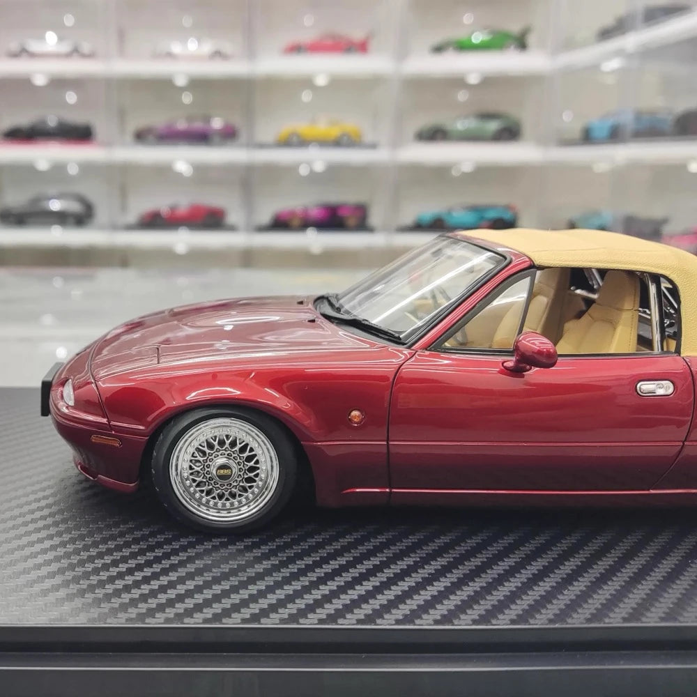 [Ignition] 1:18 Mazda 1989 MX-5 Miata NA Eunos Roadster Red Model Car Resin