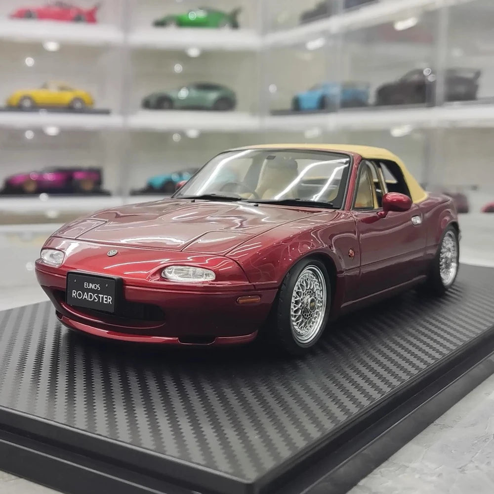 [Ignition] 1:18 Mazda 1989 MX-5 Miata NA Eunos Roadster Red Model Car Resin