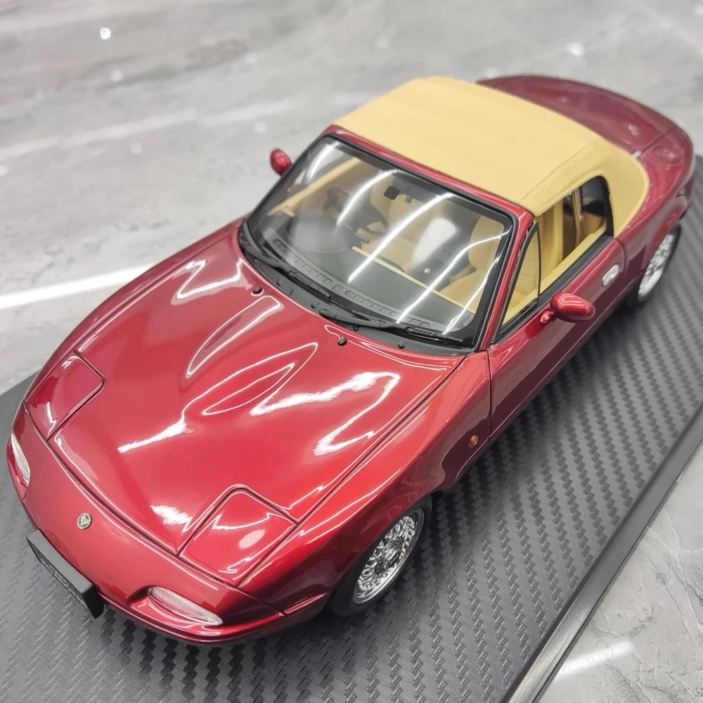 [Ignition] 1:18 Mazda 1989 MX-5 Miata NA Eunos Roadster Red Model Car Resin