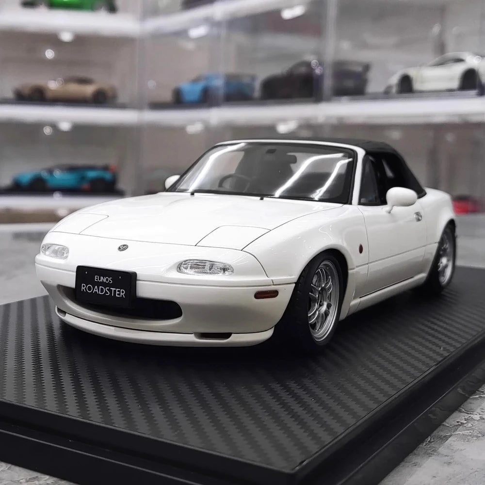 [Ignition] 1:18 Mazda 1989 MX-5 Miata NA Eunos Roadster White Model Car Resin