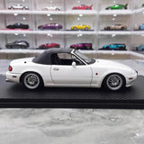 [Ignition] 1:18 Mazda 1989 MX-5 Miata NA Eunos Roadster ホワイト モデルカー レジン