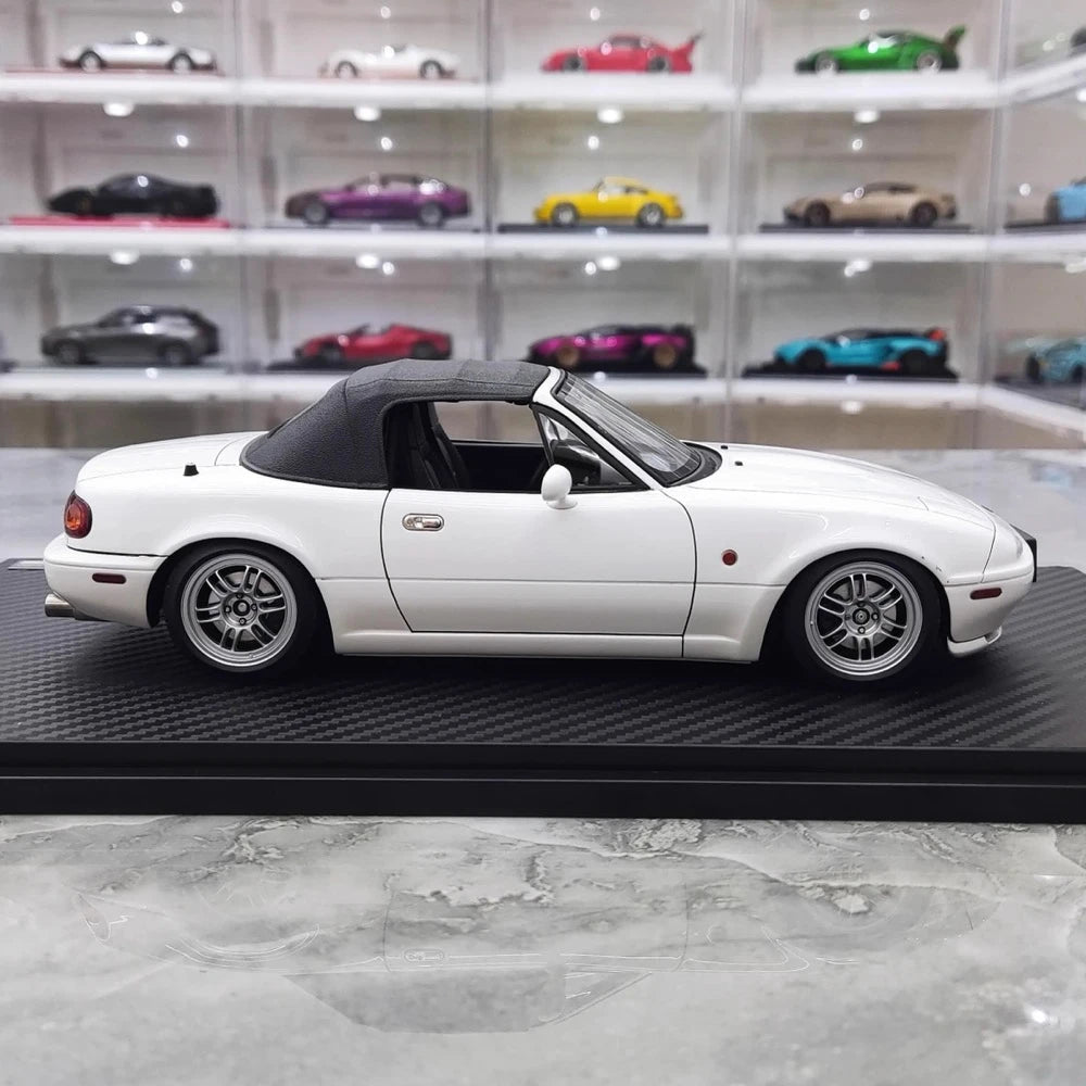 [Ignition] 1:18 Mazda 1989 MX-5 Miata NA Eunos Roadster White Model Car Resin