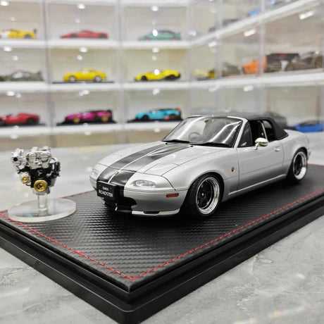 [Ignition] 1:18 Mazda 1990 MX5 Eunos Roadster NA B6-ZE Silver Model Car Resin