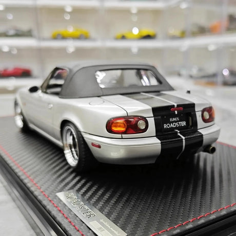 [Ignition] 1:18 Mazda 1990 MX5 Eunos Roadster NA B6-ZE Silver Model Car Resin