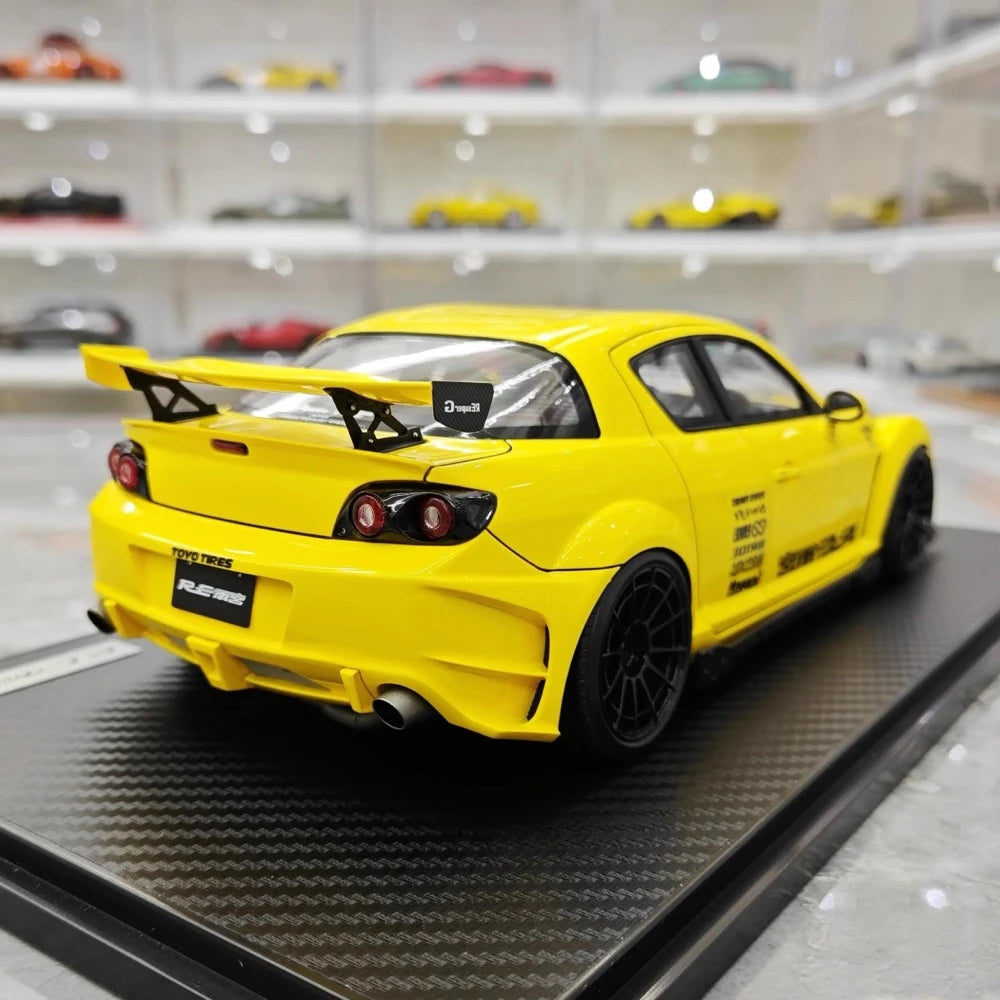 [Ignition] 1:18 Mazda 2003 RX-8 RE Amemiya Yellow Model Car Resin