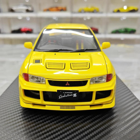 [Ignition] 1:18 Mitsubishi 1995 Lancer Evo III GSR Yellow Model Car Resin