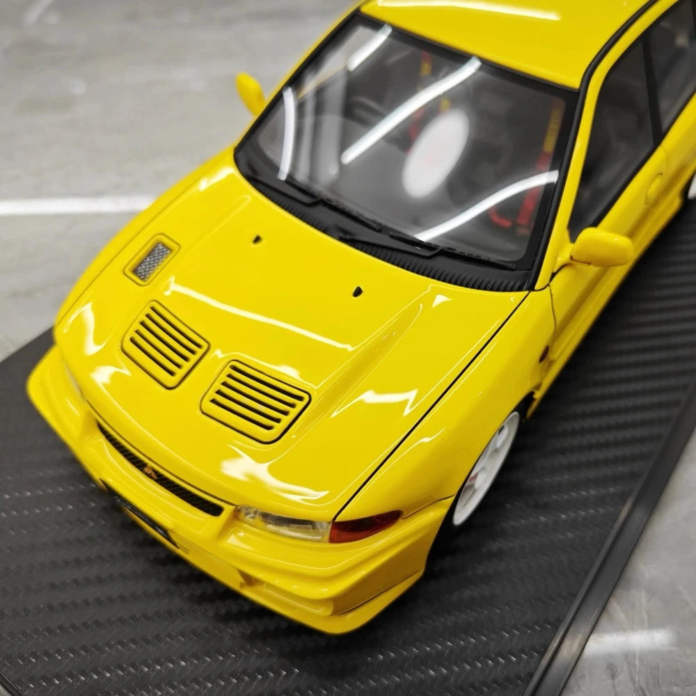 [Ignition] 1:18 Mitsubishi 1995 Lancer Evo III GSR Yellow Model Car Resin