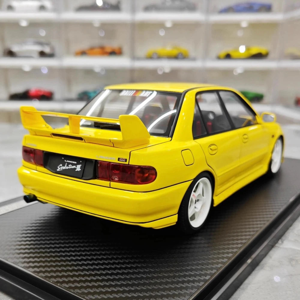 [Ignition] 1:18 Mitsubishi 1995 Lancer Evo III GSR Yellow Model Car Resin