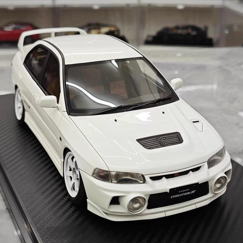 [Ignition] 1:18 Mitsubishi 1997 Lancer Evo IV White Model Car Resin