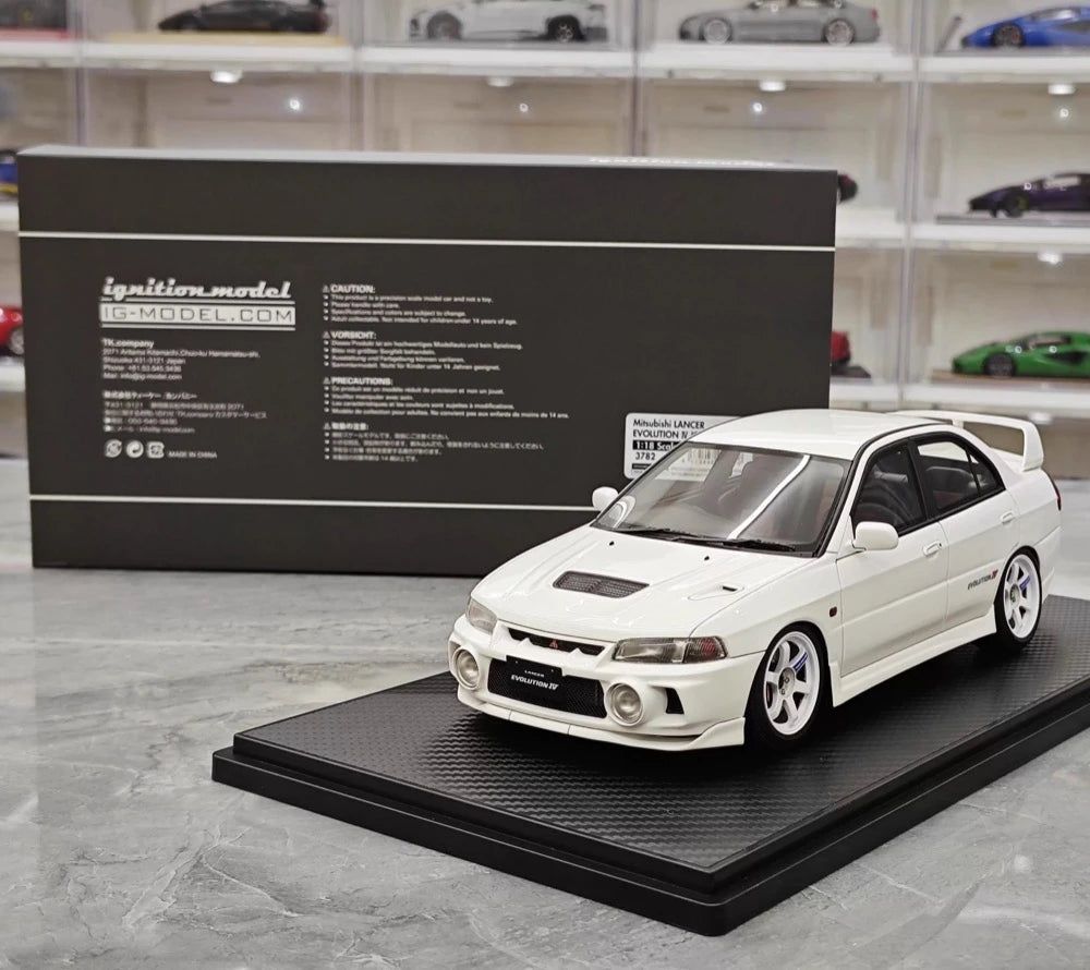 [Ignition] 1:18 Mitsubishi 1997 Lancer Evo IV White Model Car Resin