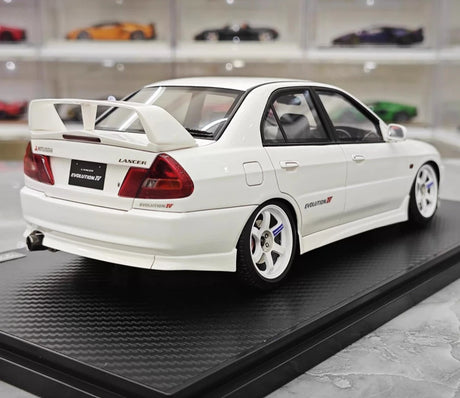 [Ignition] 1:18 Mitsubishi 1997 Lancer Evo IV White Model Car Resin