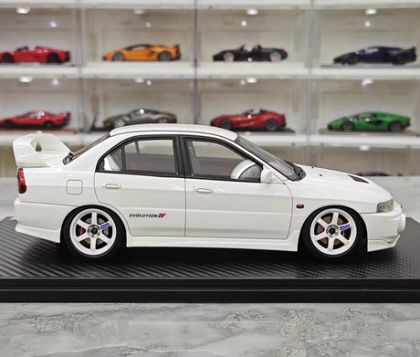 [Ignition] 1:18 Mitsubishi 1997 Lancer Evo IV White Model Car Resin