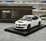 Ignition Mitsubishi 2004 Lancer Evolution VIII MR JDM White 1:18 – Verzamelbare Resin Modelresin