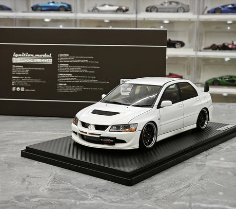 Ignition Mitsubishi 2004 Lancer Evolution VIII MR JDM White 1:18 – Verzamelbare Resin Modelresin