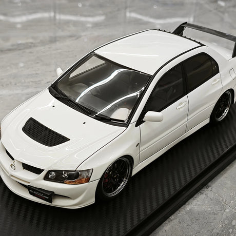 Ignition Mitsubishi 2004 Lancer Evolution VIII MR JDM White 1:18 – Verzamelbare Resin Modelresin