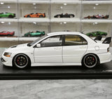 Ignition Mitsubishi 2004 Lancer Evolution VIII MR JDM White 1:18 – Verzamelbare Resin Modelresin