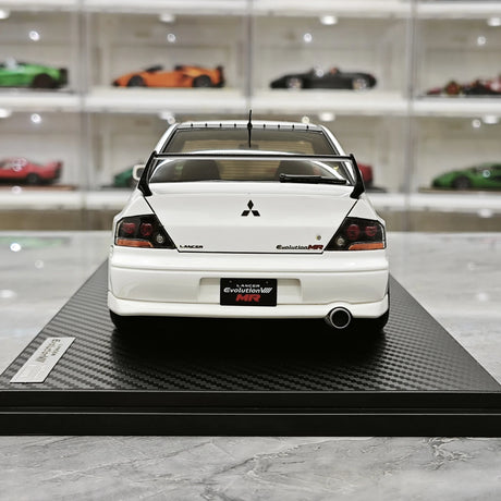 Ignition Mitsubishi 2004 Lancer Evolution VIII MR JDM White 1:18 – Verzamelbare Resin Modelresin