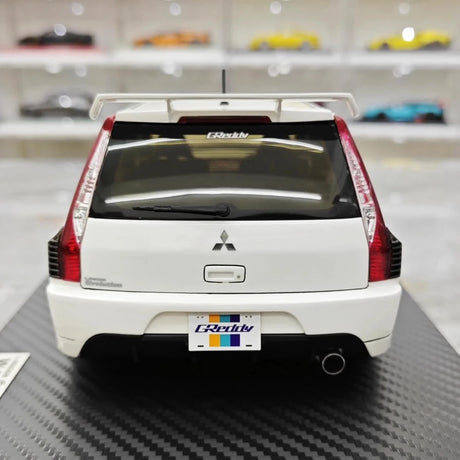 [Ignition] 1:18 Mitsubishi 2005 Lancer Evo IX Wagon Greddy Model Car Resin