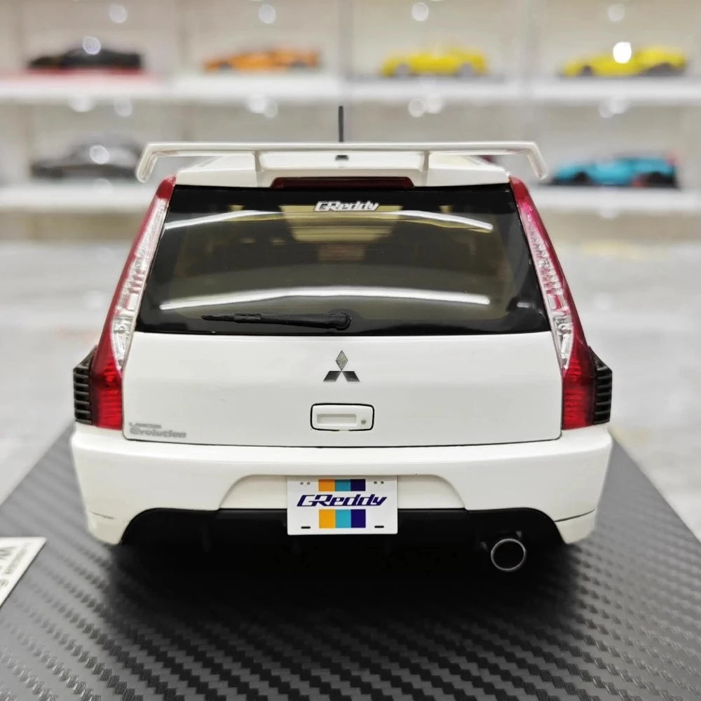 [Ignition] 1:18 Mitsubishi 2005 Lancer Evo IX Wagon Greddy Model Car Resin