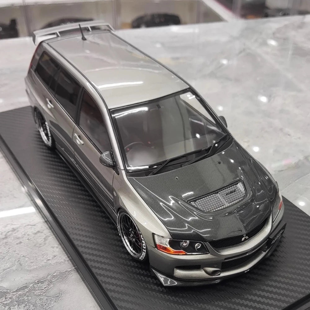 [Ignition] 1:18 Mitsubishi 2005 Lancer Evo IX Wagon Silver Model Car Resin