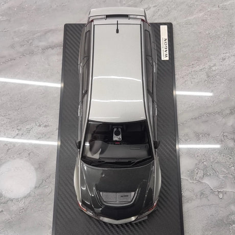 [Ignition] 1:18 Mitsubishi 2005 Lancer Evo IX Wagon Silver Model Car Resin