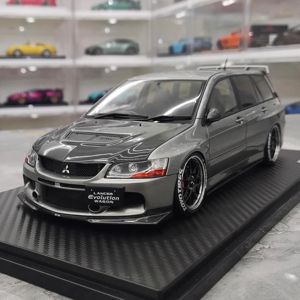 [Ignition] 1:18 Mitsubishi 2005 Lancer Evo IX Wagon Silver Model Car Resin
