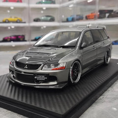 [Ignition] 1:18 Mitsubishi 2005 Lancer Evo IX Wagon Silver Model Car Resin