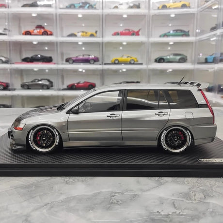 [Ignition] 1:18 Mitsubishi 2005 Lancer Evo IX Wagon Silver Model Car Resin