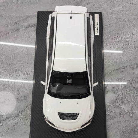 [Ignition] 1:18 Mitsubishi 2005 Lancer Evo IX Wagon White Model Car Resin