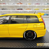 [Ignition] 1:18 Mitsubishi 2005 Lancer Evo IX Wagon gul modellbil harts