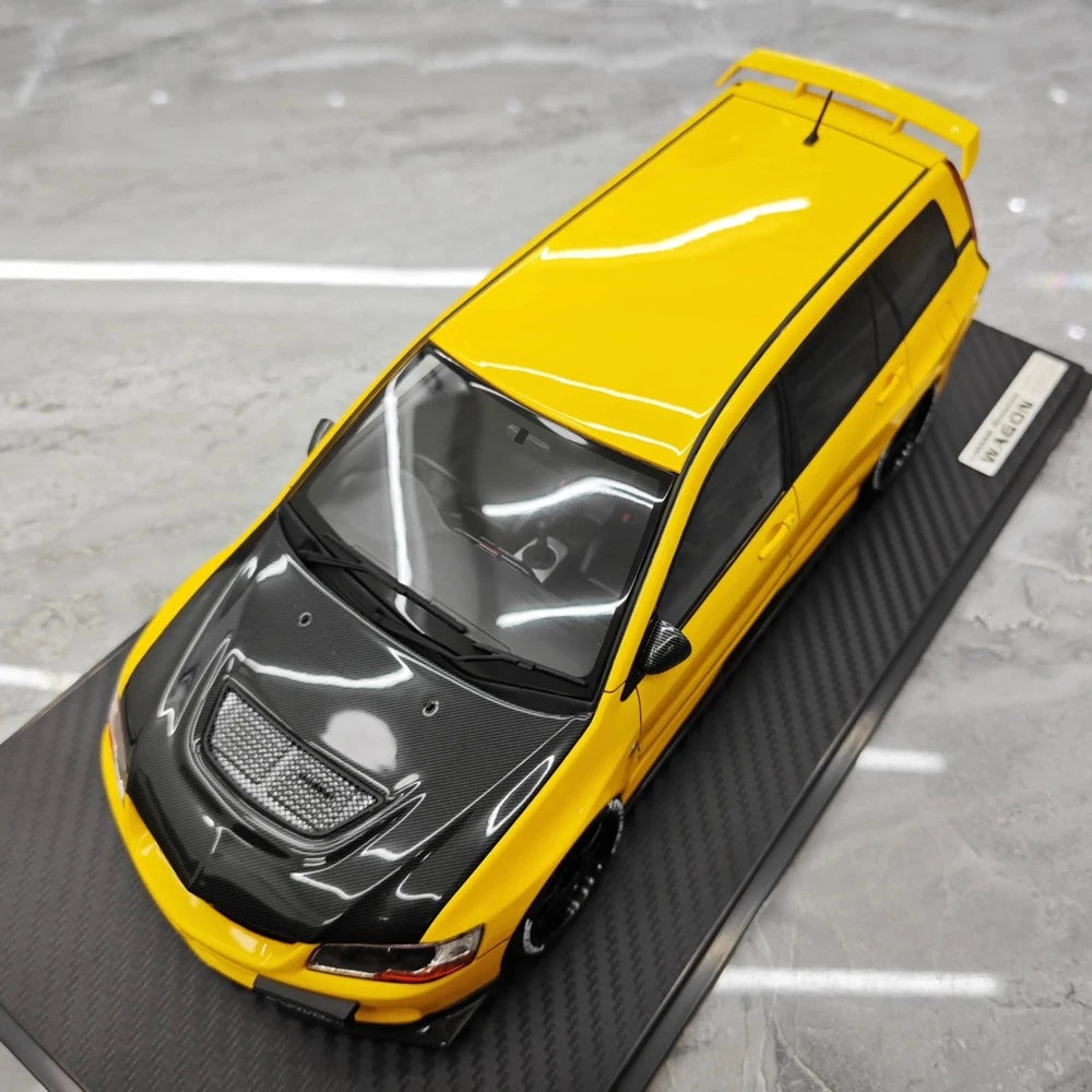 [Ignition] 1:18 Mitsubishi 2005 Lancer Evo IX Wagon Yellow Model Car Resin