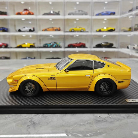[Ignition] 1:18 Nissan 1969 Fairlady 240Z S30 Yellow Model Car Resin