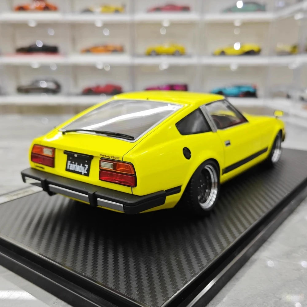 [Ignition] 1:18 Nissan 1969 Fairlady Z S130 イエロー モデルカー レジン