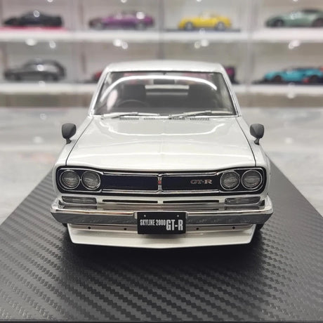 [Ignition] 1:18 Nissan 1970 Skyline 2000 GT-R KPGC10 Silver Model Car Resin