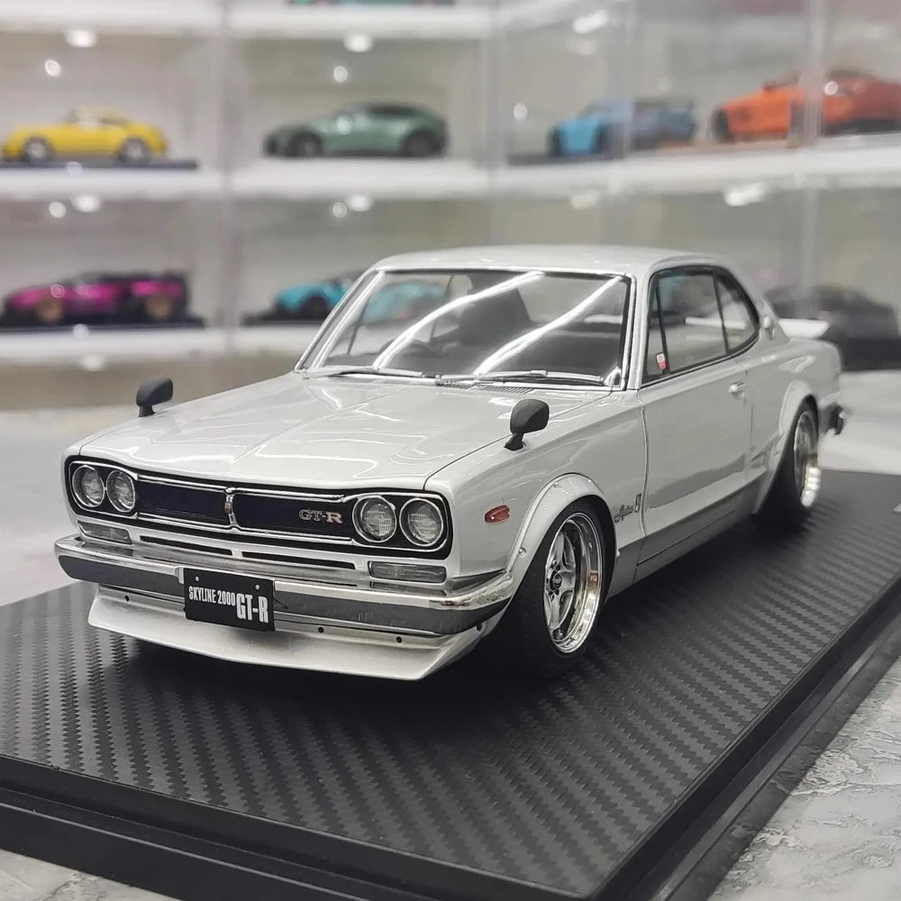 [Ignition] 1:18 Nissan 1970 Skyline 2000 GT-R KPGC10 Silver Model Car Resin